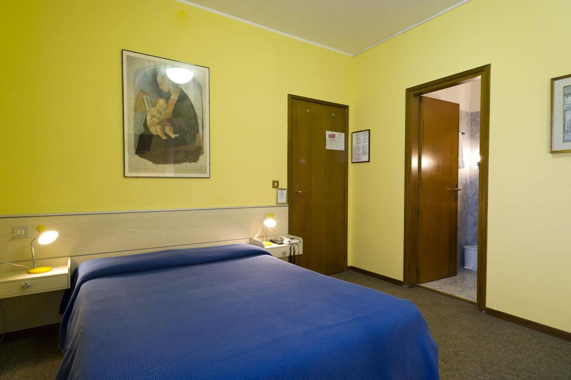 Hotel Giardino بييفي دي كادوري المظهر الخارجي الصورة